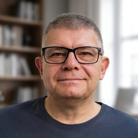 Jacek Ciechomski